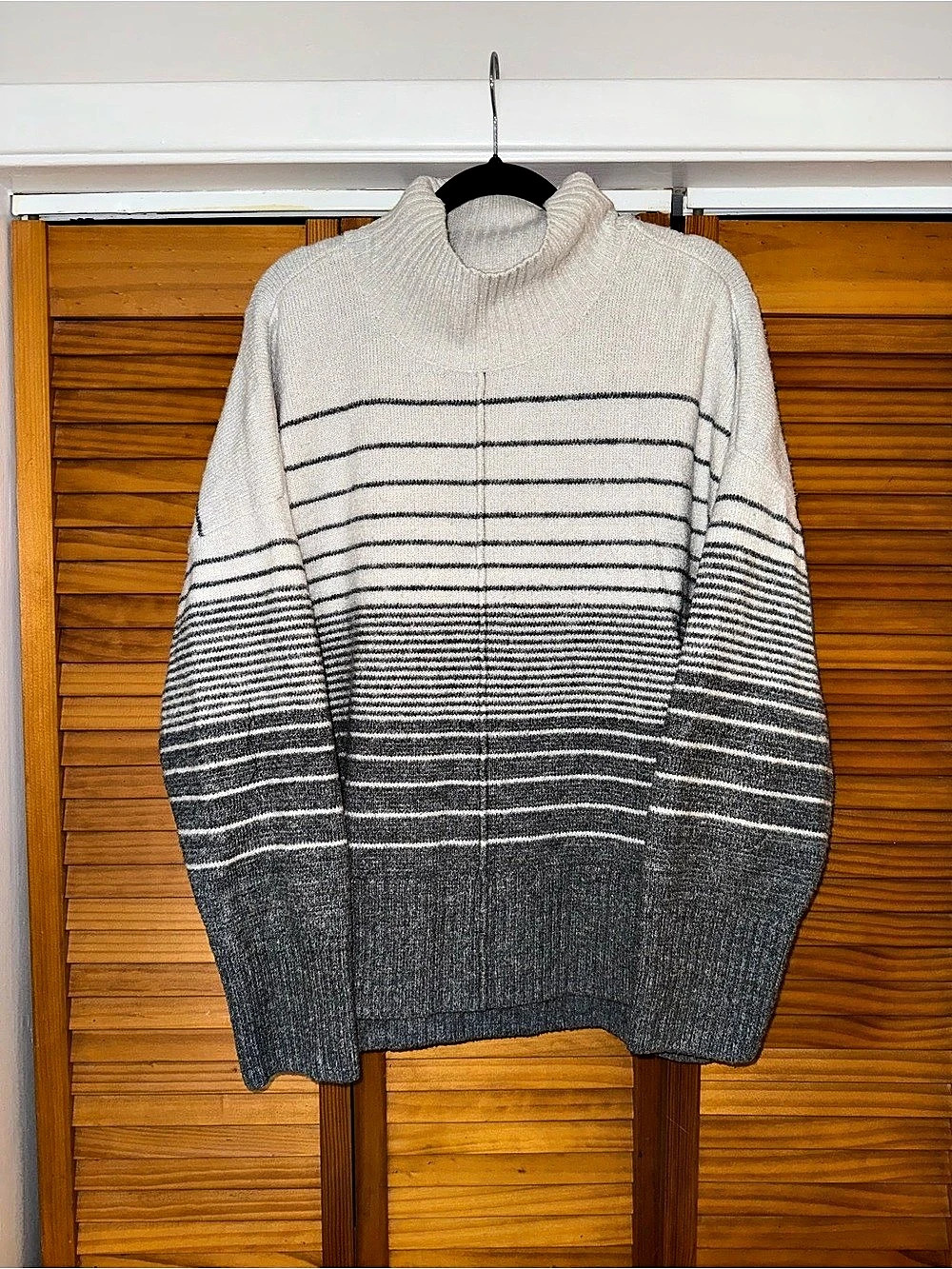 Simply Vera Wang Ombre Striped Turtleneck Sweater Gray & White XXL